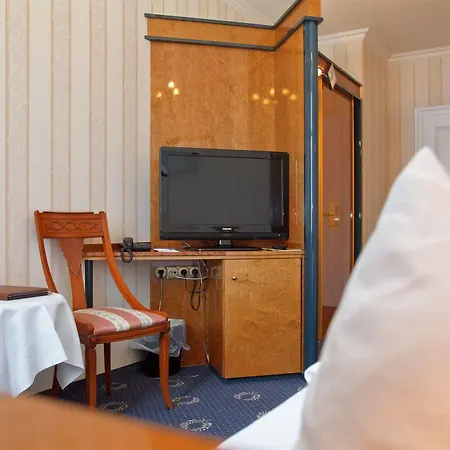 Seetelhotel Strandhotel Atlantic Boutiquehotel Am 4* ゼーバート・ヘリングスドルフ