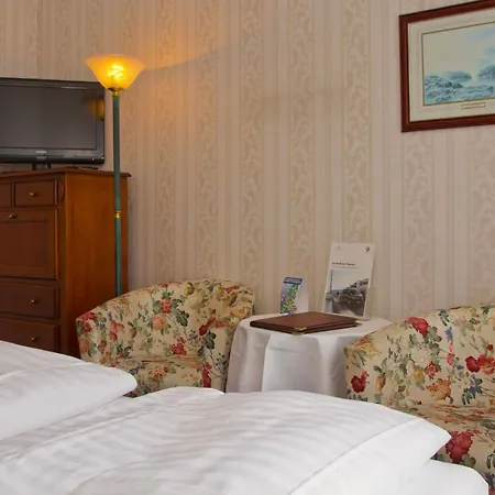 ホテル Seetelhotel Strandhotel Atlantic Boutiquehotel Am 4*